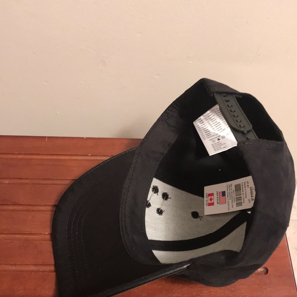 Hat - Picture 5 of 6